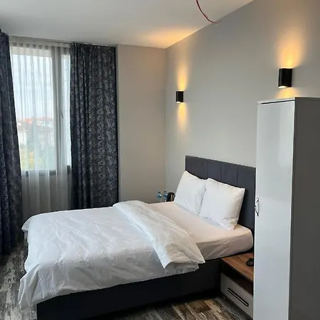 Tuzla * Istanbulská provincie